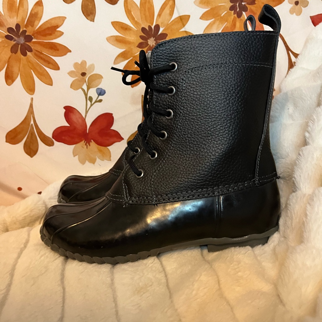 Tundra Albany Women’s 9 Black Plaid Lined Winter Rain Snow Classic Duck Boots